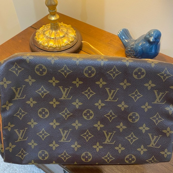 Louis Vuitton Speedy 30 - Picture 9 of 17